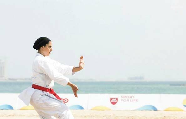 فاطمه صادقی نماینده کاراته پایتخت در دومین دوره بازیهای ساحلی جهانی